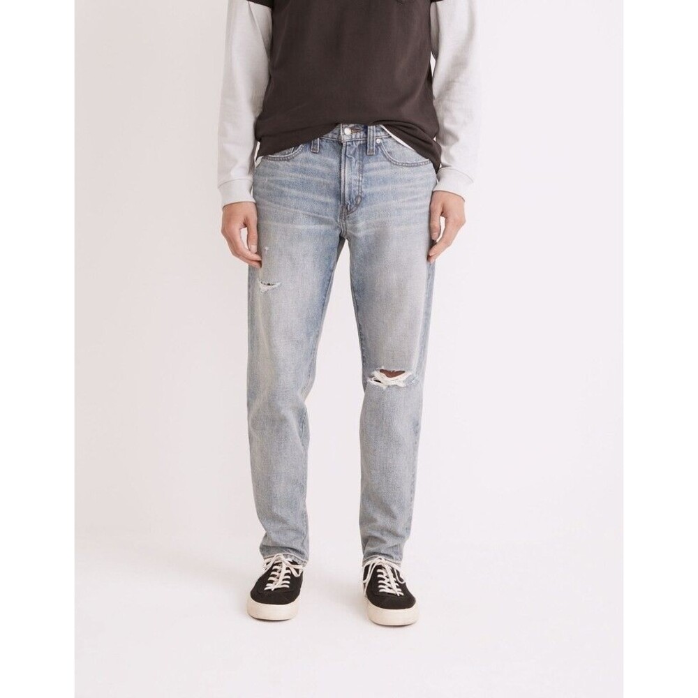 Madewell Relaxed Taper Jeans Mens 34x32 Blue Distressed 100% Cotton NEW